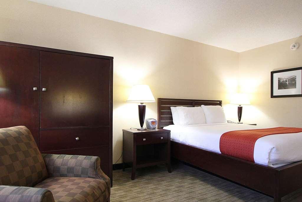 Ramada By Wyndham Minneapolis Airport - Eagan Habitación foto