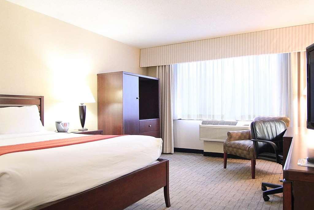 Ramada By Wyndham Minneapolis Airport - Eagan Habitación foto